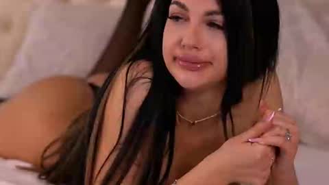 Raisa online show from February 2025 12:36:02 AM