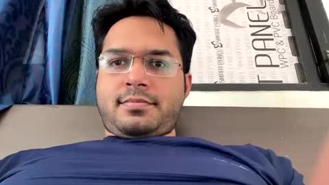 Snapshot of raj_maheesh chatting on January 2025 08:09:01 AM raj_maheesh online show from January 2025 08:09:01 AM