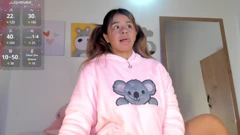 Snapshot of rajjnar_nina chatting on December 2024 11:18:02 PM Nina online show from December 2024 11:18:02 PM