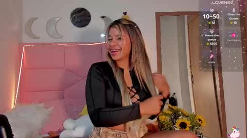 Snapshot of rajjnar_nina chatting on March 2025 01:48:02 AM Nina online show from March 2025 01:48:02 AM