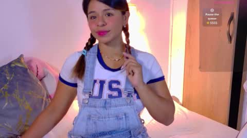 Snapshot of rajjnar_nina chatting on October 2025 04:43:01 AM Nina online show from October 2025 04:43:01 AM