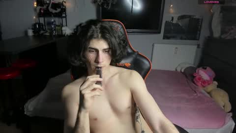 Snapshot of rakimaru chatting on November 2025 04:17:01 PM kirill online show from November 2025 04:17:01 PM