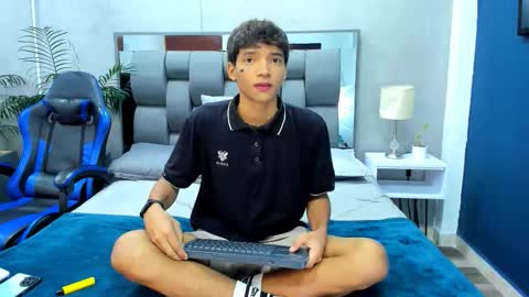 Ralf Bauer online show from September 2025 03:22:01 AM