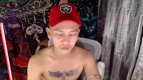 ralfhuge24 online show from May 2026 10:42:02 AM