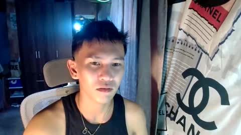 ralfhuge24 online show from June 2026 10:49:01 AM