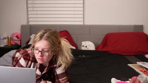 Snapshot of ramichick chatting on January 2025 01:57:02 AM Rami online show from January 2025 01:57:02 AM