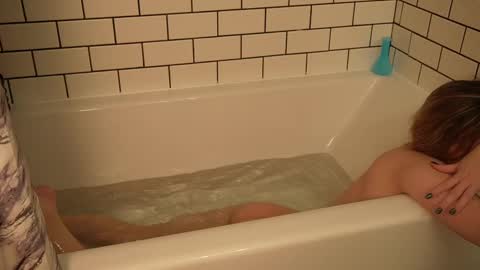 Snapshot of ramichick chatting on February 2025 11:00:02 AM Rami online show from February 2025 11:00:02 AM