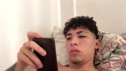 ramiroo2312 online show from February 2025 11:38:02 AM