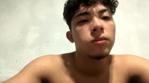 ramiroo2312 online show from February 2025 02:30:01 AM