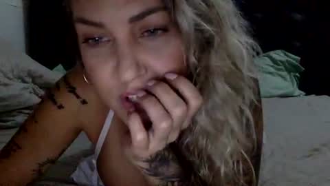 Mamakel online show from September 2025 02:33:01 AM