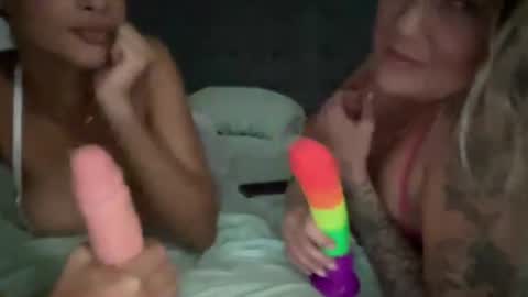 Mamakel online show from November 2025 01:59:01 AM