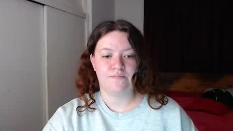 Snapshot of ramona15 chatting on April 2026 02:27:02 AM Ramona online show from April 2026 02:27:02 AM
