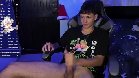 Snapshot of randallstone chatting on December 2024 09:23:01 AM A independent Model online show from December 2024 09:23:01 AM