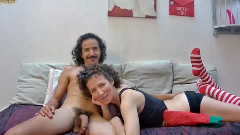 Snapshot of randomshuffle chatting on December 2024 05:51:01 PM MR DJ Randomshuffle friends playing with sexual energy live - OMG we are back online show from December 2024 05:51:01 PM