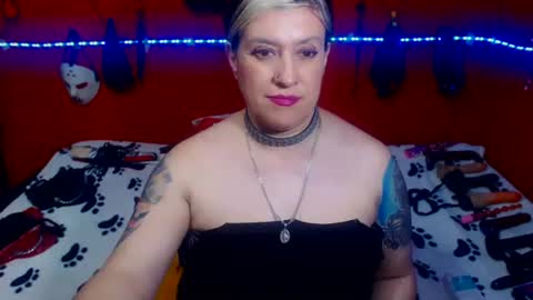 Sonia online show from November 2025 01:19:01 AM