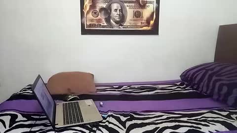 Rangel and Lola online show from November 2025 07:03:03 PM