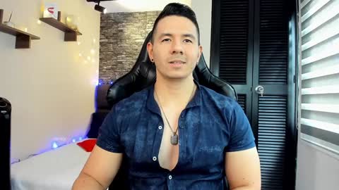 Jonas online show from December 2024 07:10:01 PM