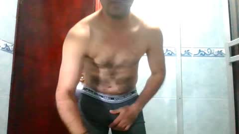 Snapshot of raphandley chatting on March 2026 04:27:01 AM raphandley online show from March 2026 04:27:01 AM