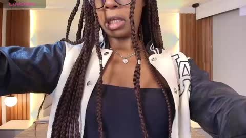 Snapshot of raqueljones_ chatting on April 2026 12:30:02 PM Raquel online show from April 2026 12:30:02 PM