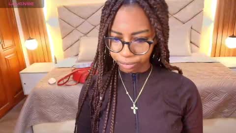 Snapshot of raqueljones_ chatting on April 2026 11:57:01 AM Raquel online show from April 2026 11:57:01 AM