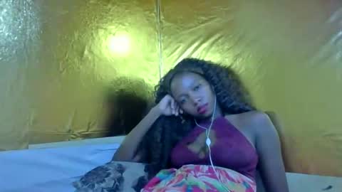 Snapshot of rasoanirinaa chatting on June 2026 06:40:02 PM rasoanirinaa online show from June 2026 06:40:02 PM