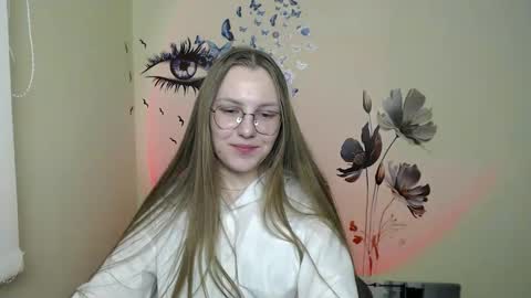 Snapshot of raspberry0101 chatting on December 2024 08:33:02 AM raspberry0101 online show from December 2024 08:33:02 AM