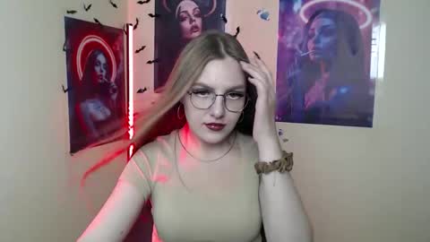 Snapshot of raspberry0101 chatting on September 2025 12:37:01 PM raspberry0101 online show from September 2025 12:37:01 PM