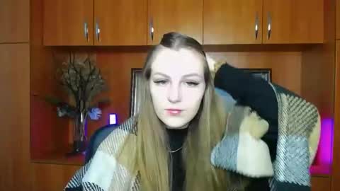 raspberry0101 online show from September 2025 06:29:02 AM