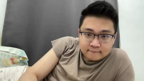 Snapshot of ratedepic17 chatting on April 2026 04:29:01 PM randomnaut online show from April 2026 04:29:01 PM