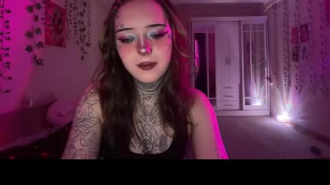 Snapshot of raven_armor chatting on June 2026 05:51:01 PM raven_armor online show from June 2026 05:51:01 PM