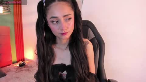 raven_smith_ online show from June 2026 06:40:02 AM