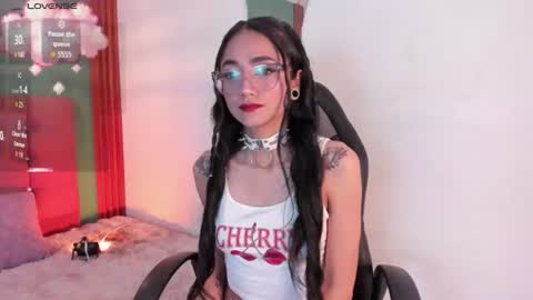 raven_smith_ online show from June 2026 05:26:01 PM