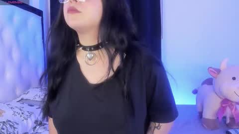 Raven  online show from November 2025 03:31:01 AM