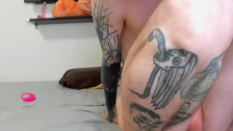 Snapshot of raveneusbiter chatting on March 2026 01:07:02 PM Raveneusbiter online show from March 2026 01:07:02 PM