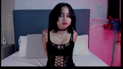 Snapshot of ravenmonrroe chatting on June 2026 07:34:01 PM RAVEN MONRROE online show from June 2026 07:34:01 PM