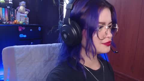 Snapshot of raventh_ chatting on September 2025 06:13:02 PM raventh_ online show from September 2025 06:13:02 PM