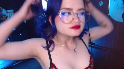 Snapshot of raventh_ chatting on November 2025 02:17:02 PM raventh_ online show from November 2025 02:17:02 PM