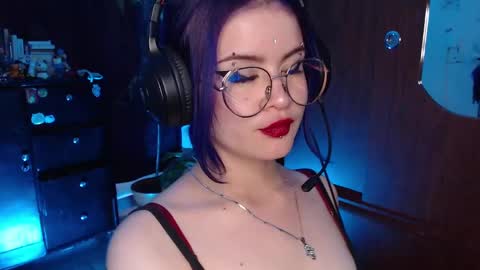 Snapshot of raventh_ chatting on November 2025 03:00:02 PM raventh_ online show from November 2025 03:00:02 PM