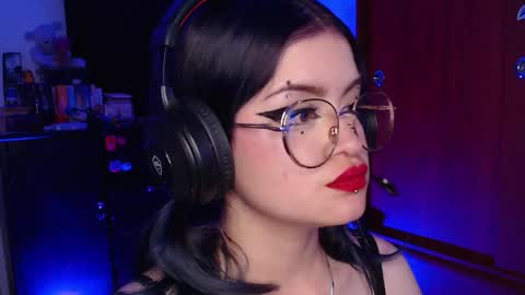 Snapshot of raventh_ chatting on December 2025 12:07:01 AM raventh_ online show from December 2025 12:07:01 AM