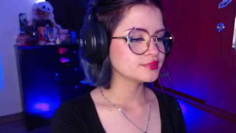 Snapshot of raventh_ chatting on January 2026 03:36:02 PM raventh_ online show from January 2026 03:36:02 PM