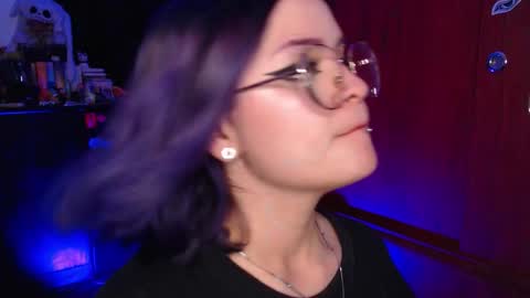 Snapshot of raventh_ chatting on January 2026 12:05:01 AM raventh_ online show from January 2026 12:05:01 AM