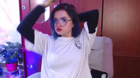 Snapshot of raventh_ chatting on February 2026 01:07:02 PM raventh_ online show from February 2026 01:07:02 PM