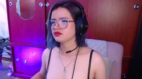 Snapshot of raventh_ chatting on February 2026 12:34:01 PM raventh_ online show from February 2026 12:34:01 PM