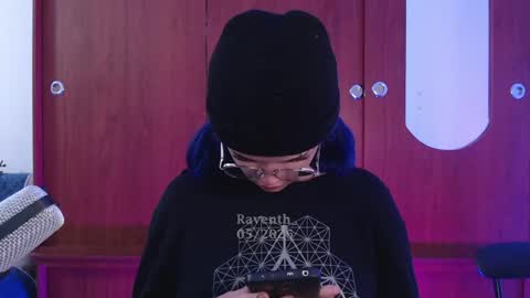Snapshot of raventh_ chatting on May 2026 06:15:02 PM raventh_ online show from May 2026 06:15:02 PM