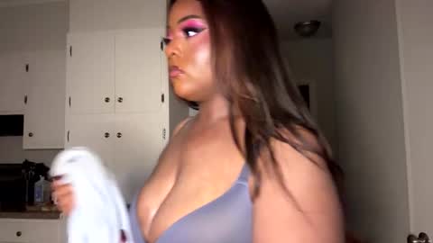 raventhebigbodybitch online show from February 2025 12:28:01 AM