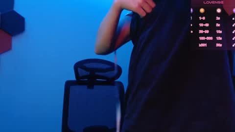 Alex Nash online show from October 2025 12:44:01 AM