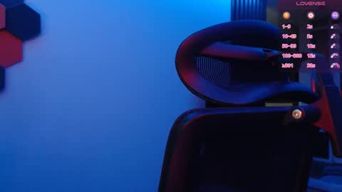 Alex Nash online show from October 2025 01:57:01 AM