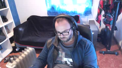 ravingr3d3 online show from February 2025 03:08:02 PM