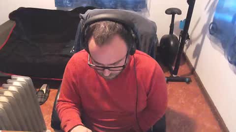 ravingr3d3 online show from February 2025 03:15:02 PM