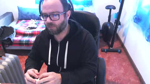 ravingr3d3 online show from February 2025 02:43:02 PM